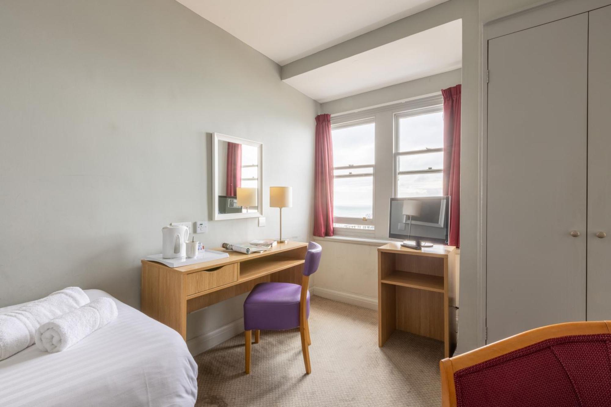 The Burlington Hotel AEGON International Camera foto