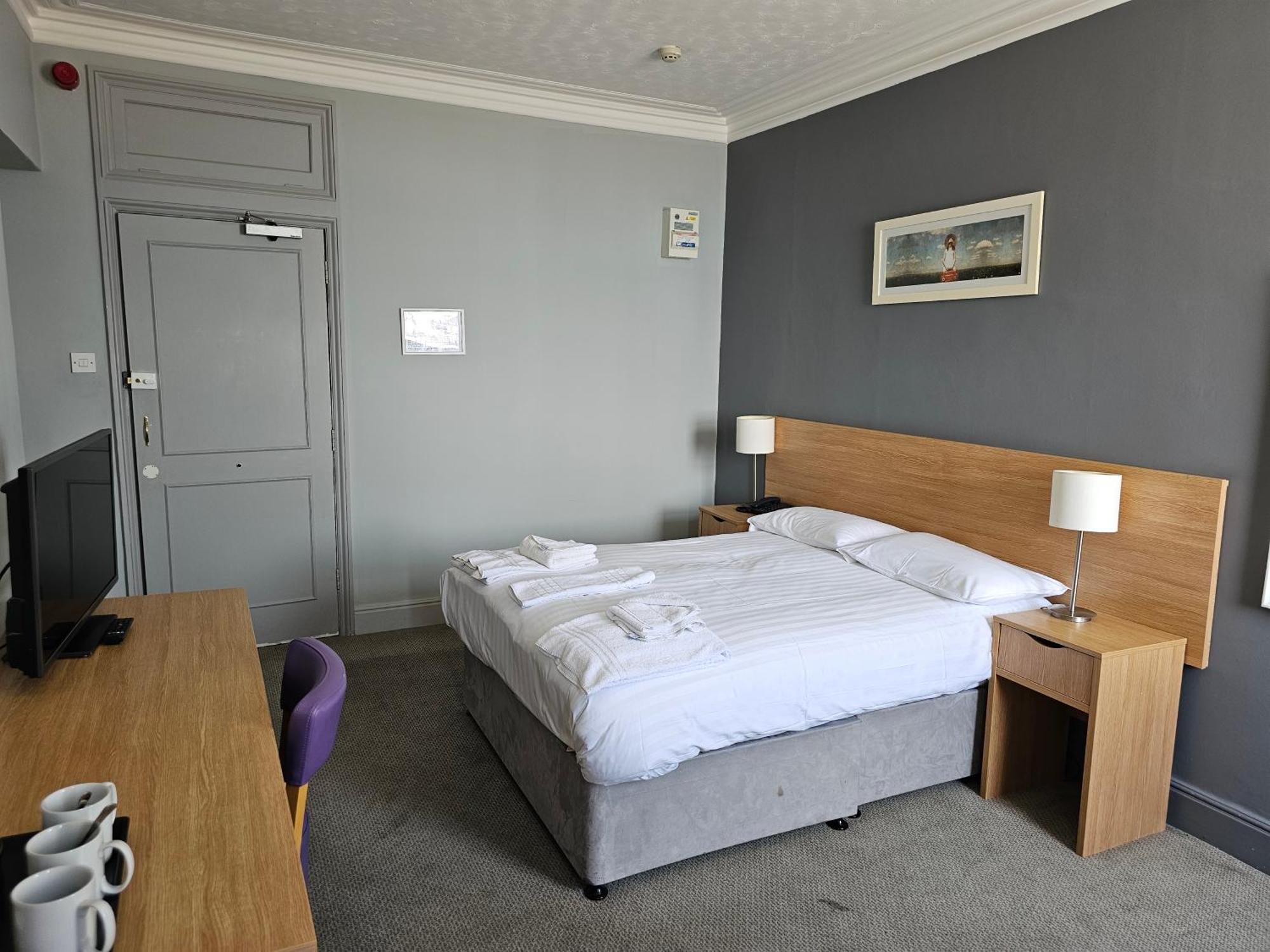The Burlington Hotel AEGON International Esterno foto