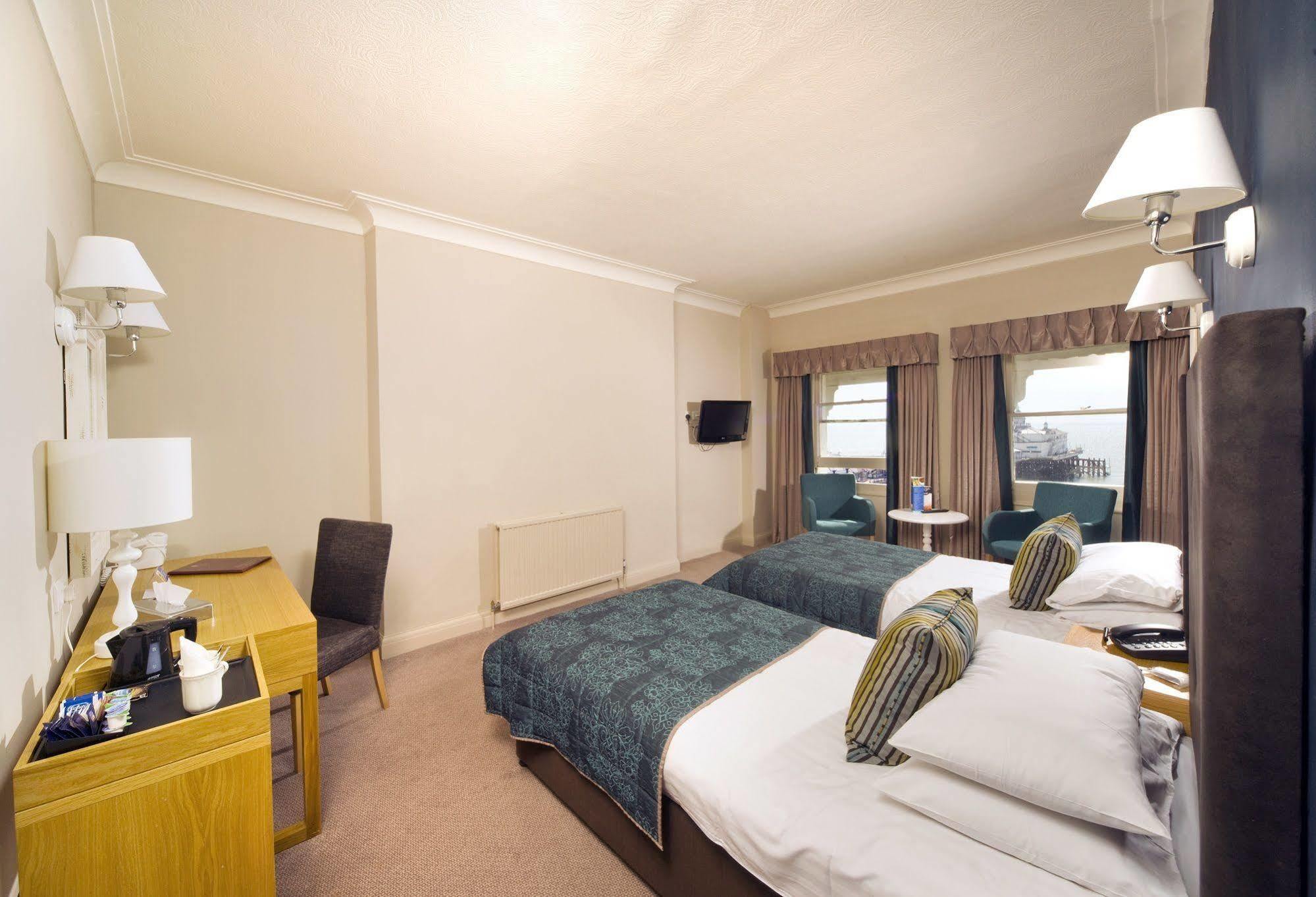 The Burlington Hotel AEGON International Esterno foto